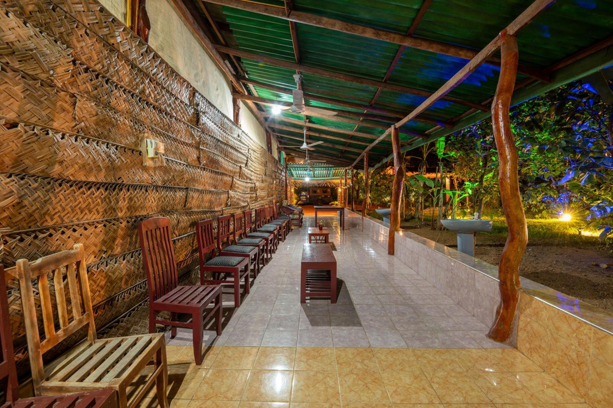 Ayurvedic Lanka Wellness Hotel Moragaswewa Экстерьер фото